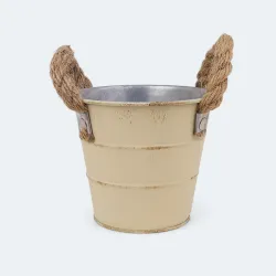 Osłonka metalowa T:11 H:10  B:7.5 cm 99357